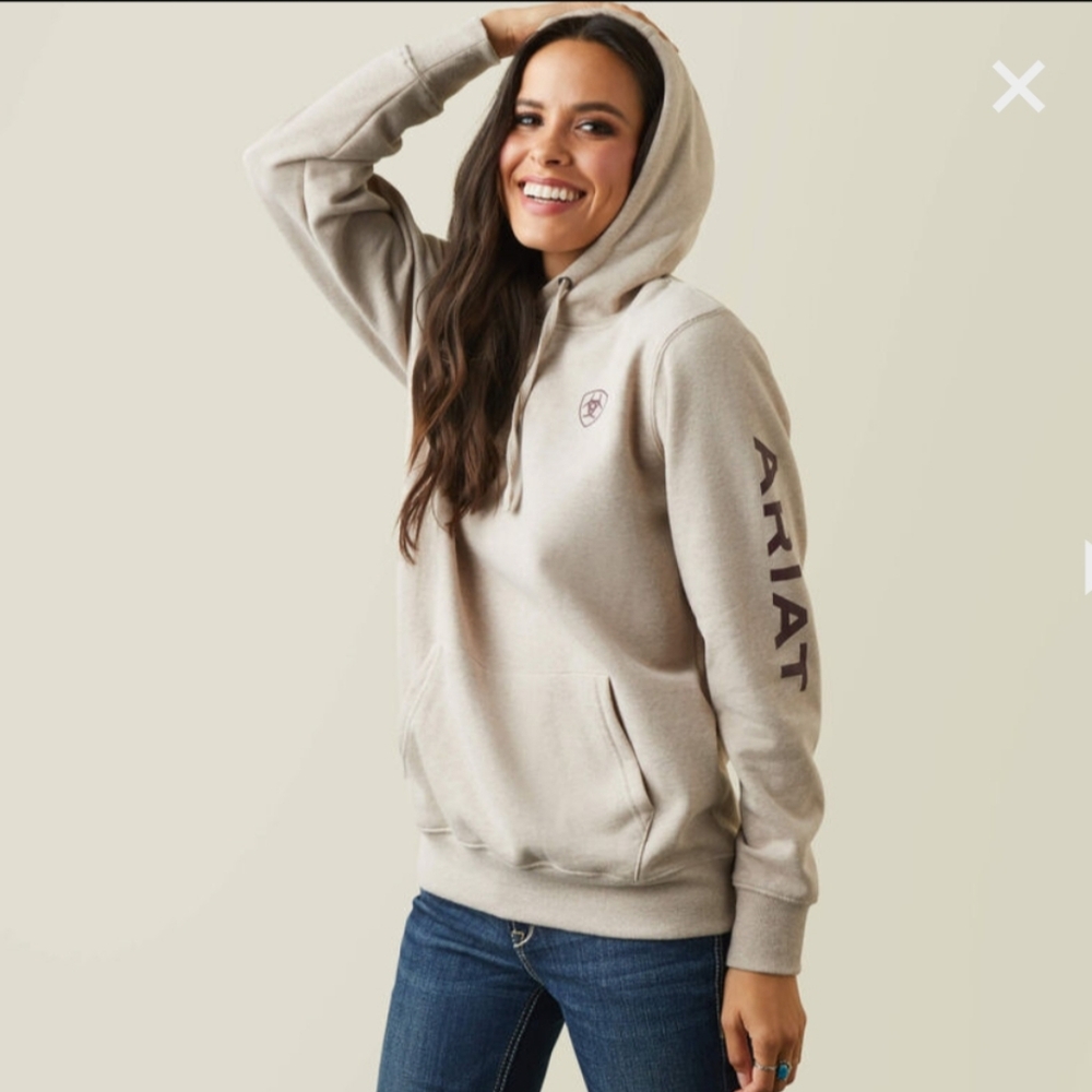 NWT Ariat Logo Hoodie Large.